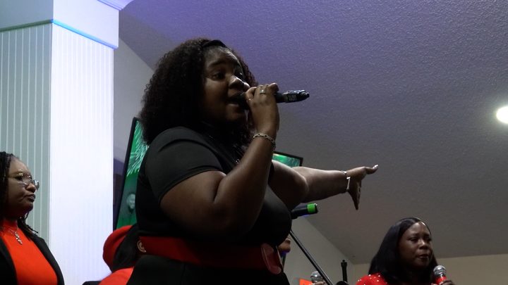 A vocalist mid-song